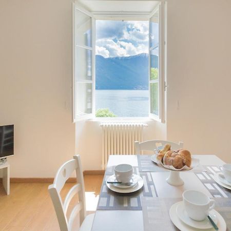 Tina'S Window On Lake Como By Rent All Como Mezzegra Екстериор снимка